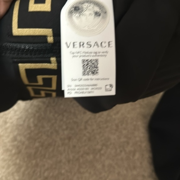 Pre owned Versace women’s size 4-L/XL track jacket - Picture 6 of 6